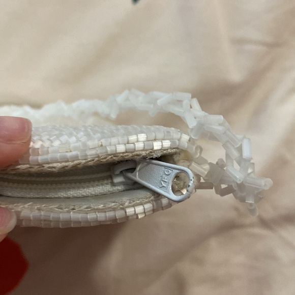 Vintage du-val hand beaded bridal style purse - Picture 7 of 7